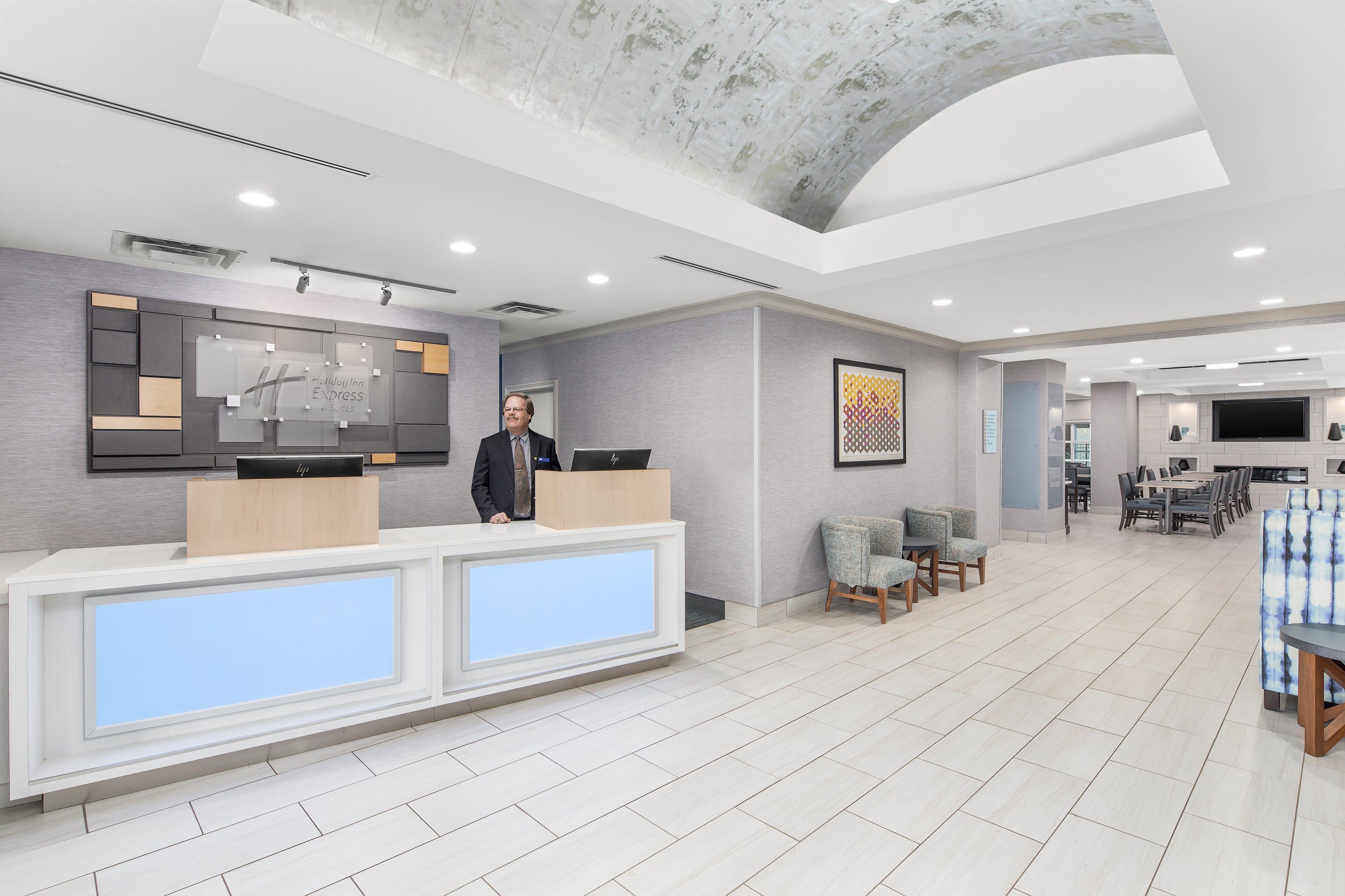 Holiday Inn Express Hotel & Suites Greenville-I-85 & Woodruff Road By Ihg Exterior foto
