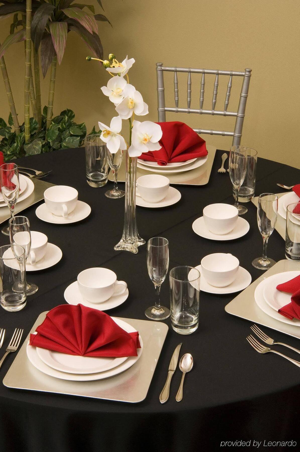 Holiday Inn Express Hotel & Suites Greenville-I-85 & Woodruff Road By Ihg Exterior foto